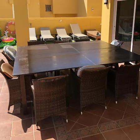 Mariposas Villa *